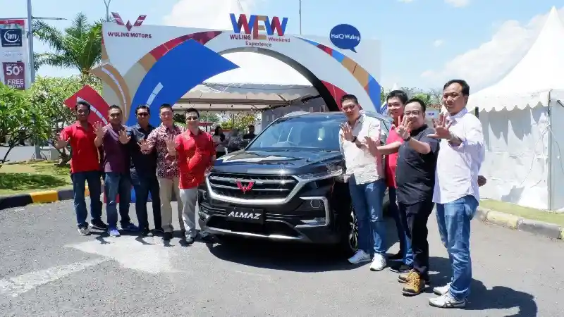 Berita - Harga Wuling Almaz di Makassar Lebih Mahal RP 20 Juta!