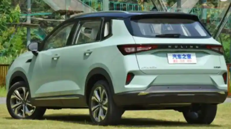 Foto - Penantang Honda HR-V Dari Wuling Resmi Meluncur Di Cina!