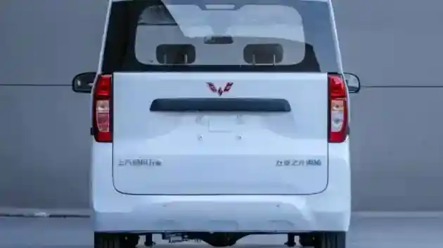 Foto - Wuling Bikin ‘Kei Car’ Listrik?