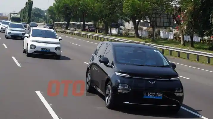 Berita - Setahun Wuling Cloud EV, Pelopor Sofa Di Kabin