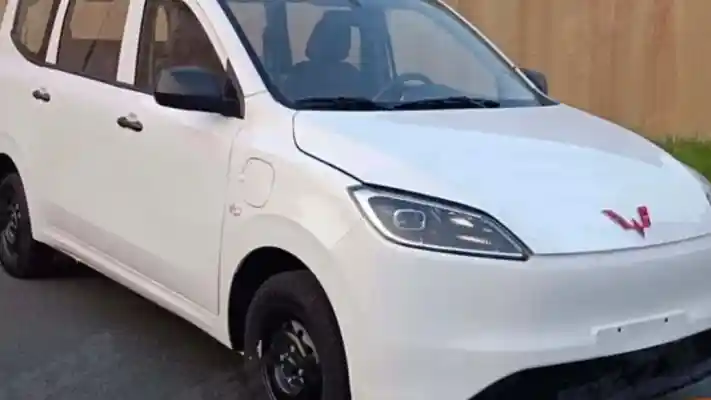 Foto - Wuling Confero Baru Tertangkap Kamera, Ada Versi EV!