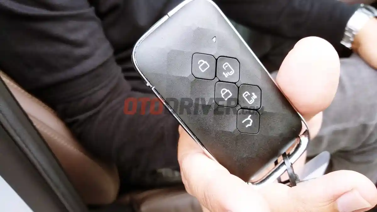 Foto - Harga Rp 350 Jutaan, Simak Hal-Hal Menarik Wuling Darion