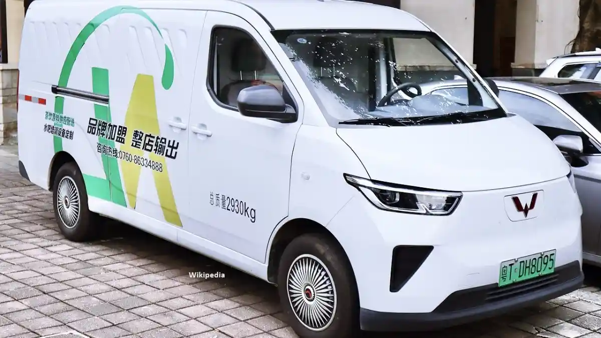 Van - Minggu Ini Ada Van Baru Yang Namanya Wuling Yangguang? Berikut Bocorannya