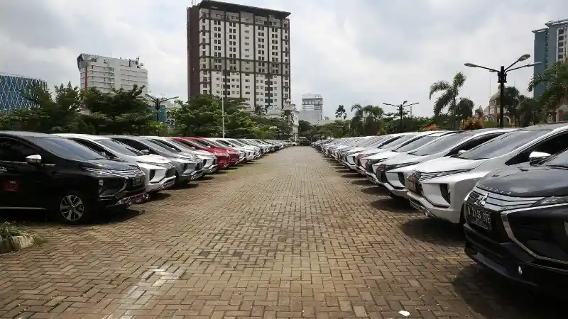 Berita - X-Moc Bikin Serpong Jadi Lautan Mitsubishi Xpander 
