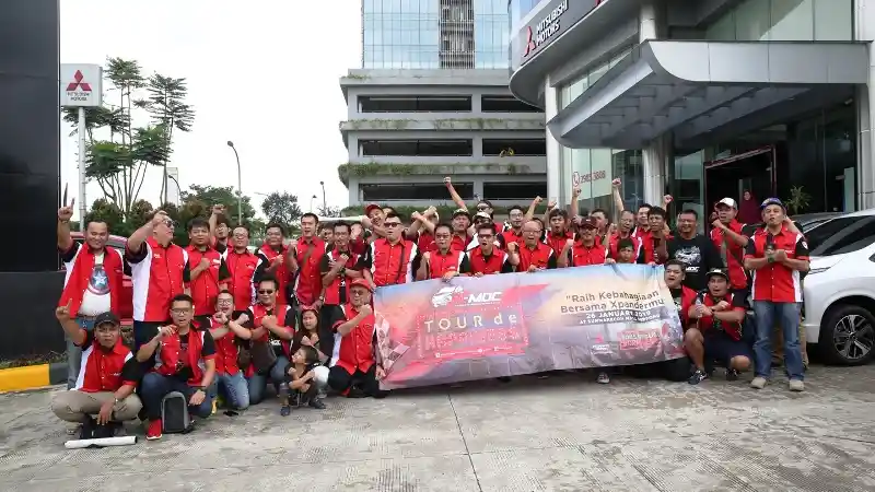 Foto - X-Moc Bikin Serpong Jadi Lautan Mitsubishi Xpander 