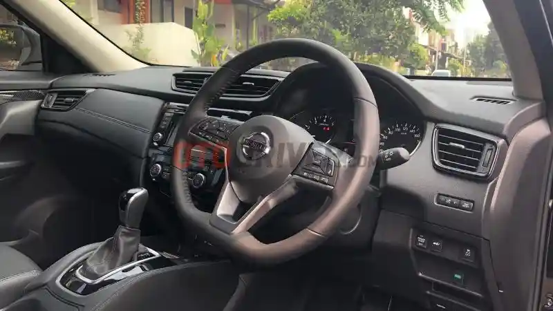 Foto - First Drive: Nissan X-Trail VL 2019