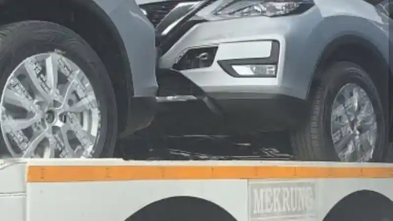 Foto - SPY SHOT: Nissan X-Trail Facelift 2019