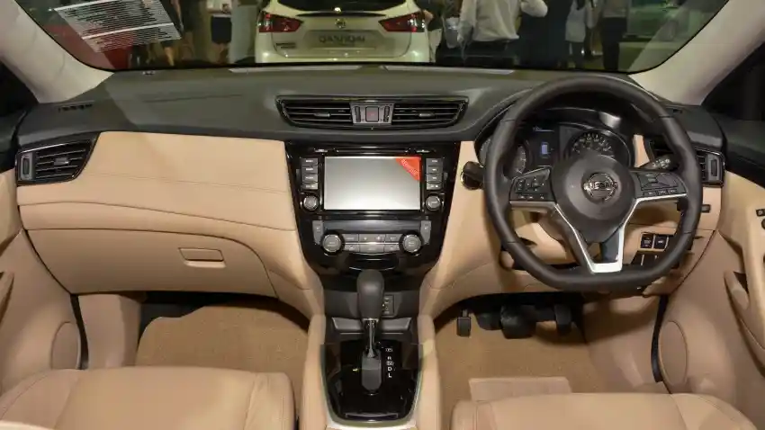 Foto - Nissan X-Trail Facelift Muncul di Singapura, Inilah Sederet Fiturnya