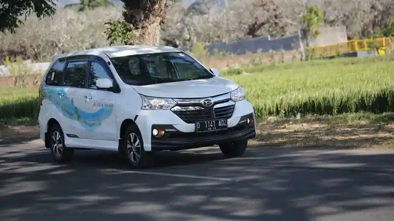 First Drive - FIRST DRIVE: Daihatsu Great New Xenia Ke Cirebon