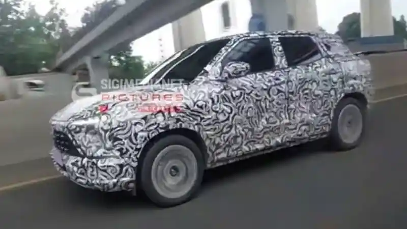 Foto - Gambar Desain Mitsubishi XFC Concept Muncul di DJKI. Sinyal Dekati Waktu Produksi?