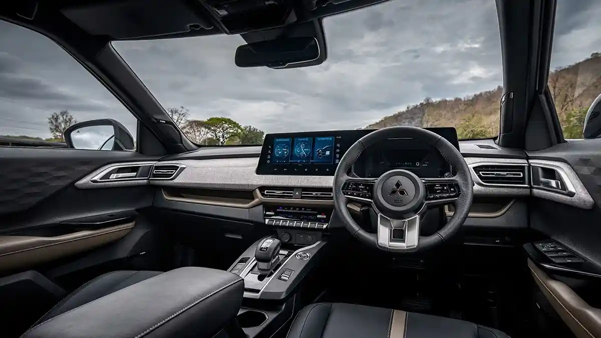 Foto - Mitsubishi XForce Hybrid Yang Meluncur Di Thailand Bukan Produksi Indonesia