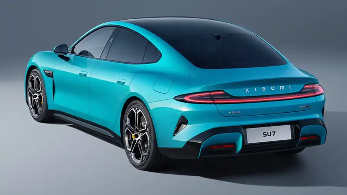 Foto - Xiaomi SU7 Gebrak Pasar China Karena Laku Keras