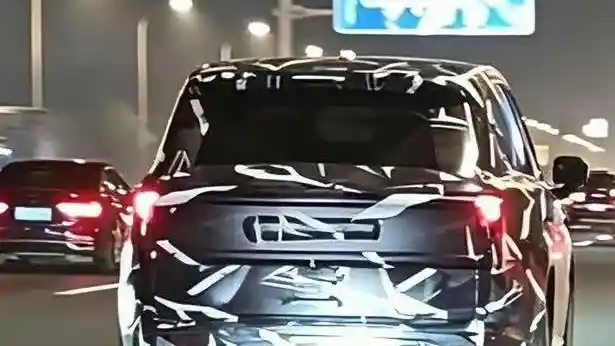Foto - Ada Aja Gebrakannya, Xiaomi Punya SUV EREV Dengan Fitur Tenda