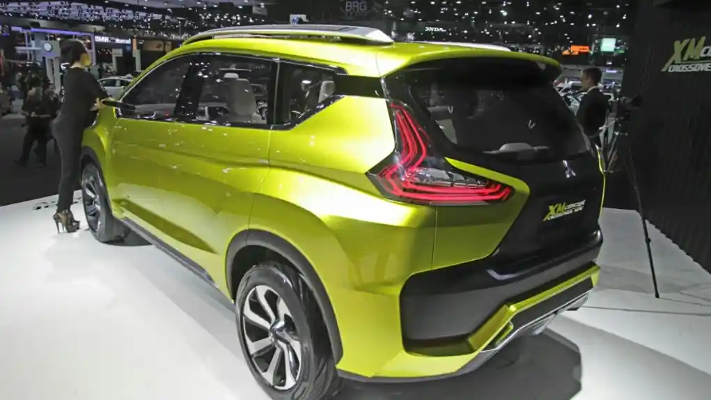 Foto - Mitsubishi Expander Akan Jadi Basis Model Terbaru Nissan Juga? 