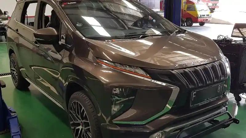 Foto - Trend Mitsubishi Xpander Pakai Grill Apollo (Bagian 1)