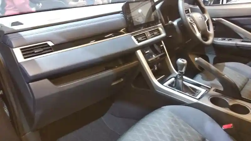 Foto - GALERI: Lebih Dekat dengan Xpander Cross Facelift 