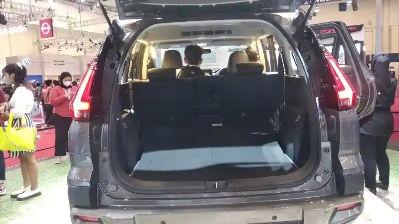 Foto - GALERI: Lebih Dekat dengan Xpander Cross Facelift 