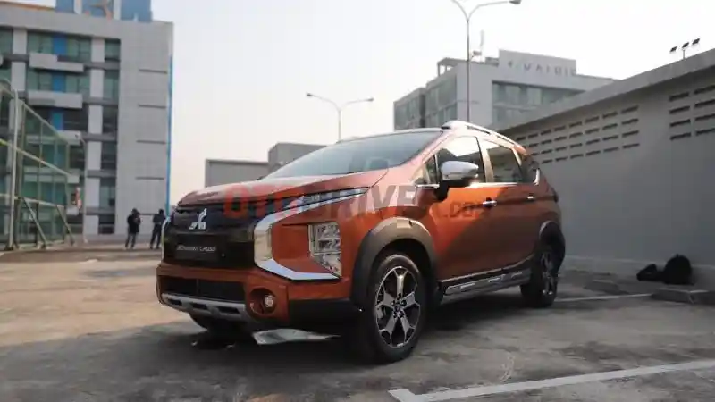 Foto - Penjualan Mobil Bulan Juni Mulai Membaik