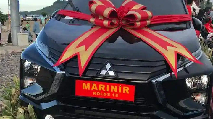Foto - Anggota Marinir TNI AL Berprestasi Perkuat Komunitas Mitsubishi Xpander
