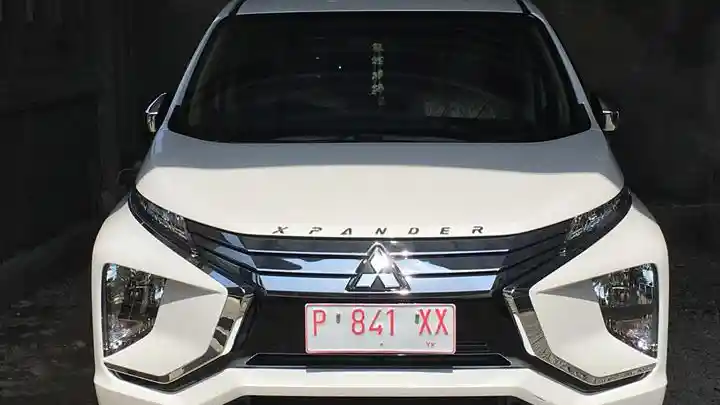 Berita - Mitsubishi Xpander Masih Pakai Pelat "Putih" Mau ke Luar Kota, Ini Kata Netizen