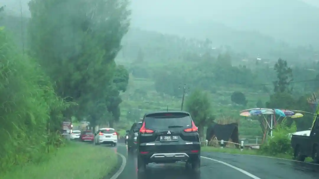 Foto - Menguji Mitsubishi Xpander di Trek Semarang-Solo, Ini Konsumsi Rata-rata BBM-nya