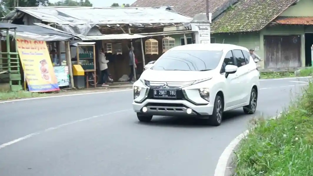 Foto - Menguji Mitsubishi Xpander di Trek Semarang-Solo, Ini Konsumsi Rata-rata BBM-nya