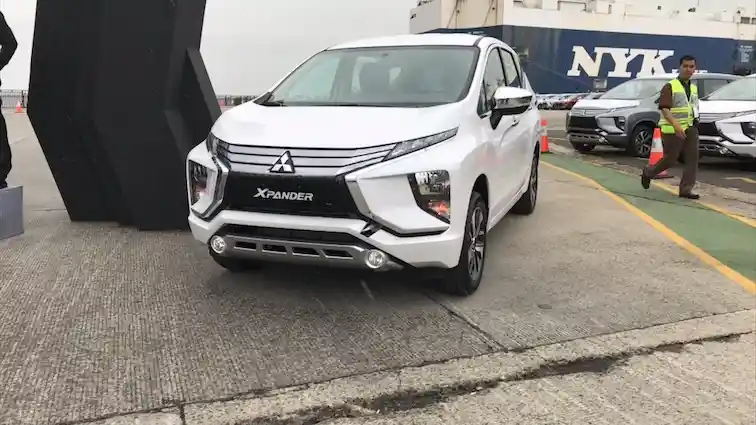 Foto - Mitsubishi Janji Persingkat Waktu Inden Xpander