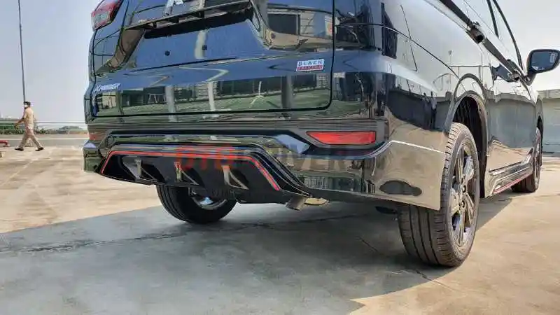 Foto - Mitsubishi Xpander Black Edition dan Xpander Cross Edisi Khusus, Godaan Keren di Penghujung Tahun. 