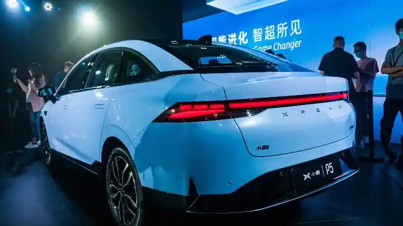 Mobil Listrik - Xpeng P5 Mengejutkan, Dipesan 10.000 Unit Dalam Waktu Kurang Dari 3 Hari. Apa Spesialnya?