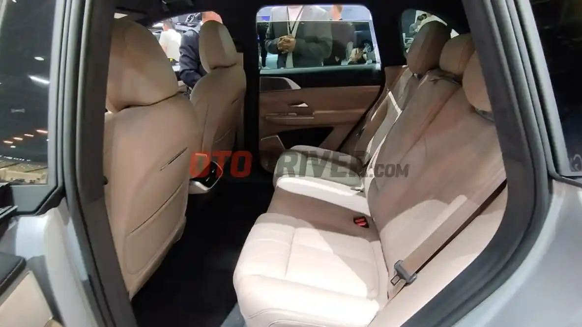 Foto - Xpeng GX Belum Ke Pasar Indonesia, G9 Kemungkinan Bakal Masuk Duluan