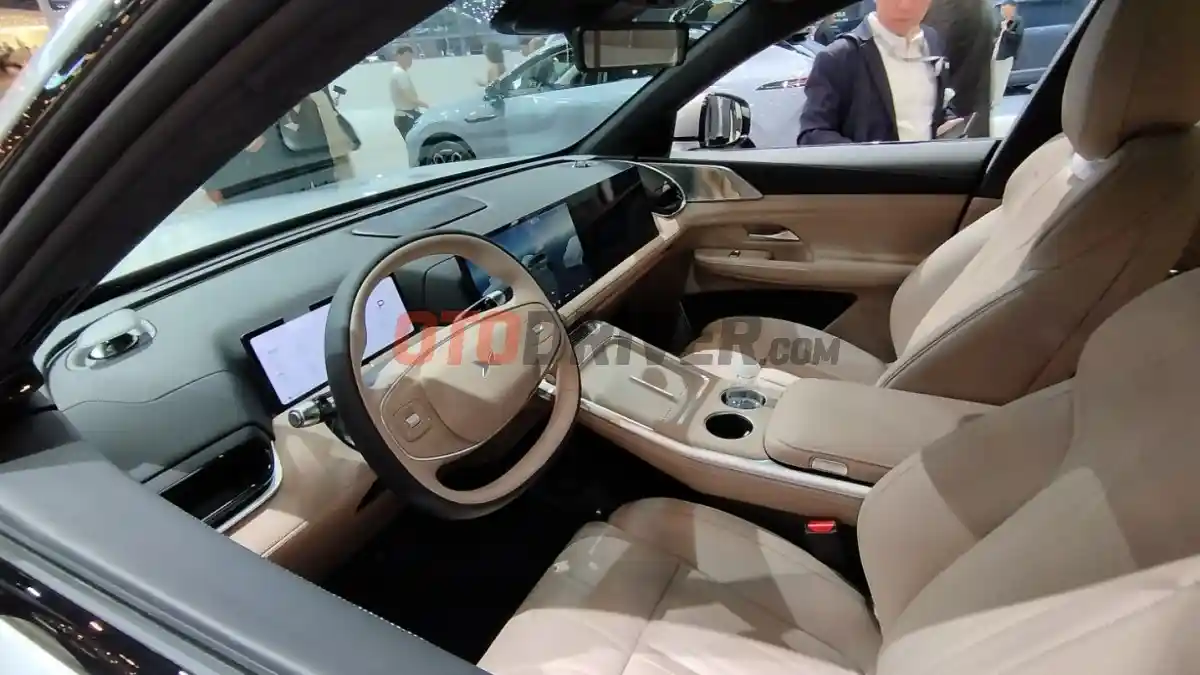 Foto - Xpeng GX Belum Ke Pasar Indonesia, G9 Kemungkinan Bakal Masuk Duluan