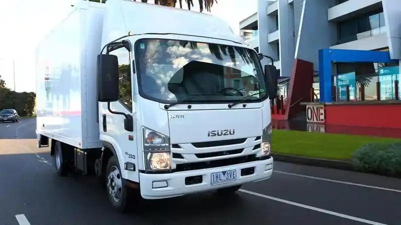 Foto - Trio Jepang Ini Jadi Penguasa Pasar Truk di Australia, Merek Apa Sajakah?