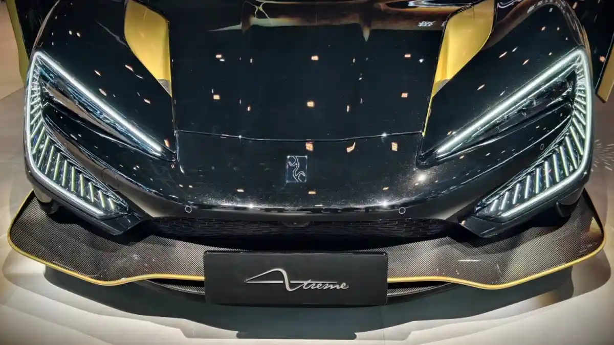 Foto - Supercar BYD Ini Mobil Termahal Di China, Tembus Rp 51 Miliar