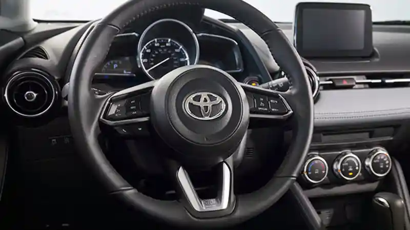 Foto - Toyota Yaris Akan Berjubah Mazda2 di Amerika Serikat 