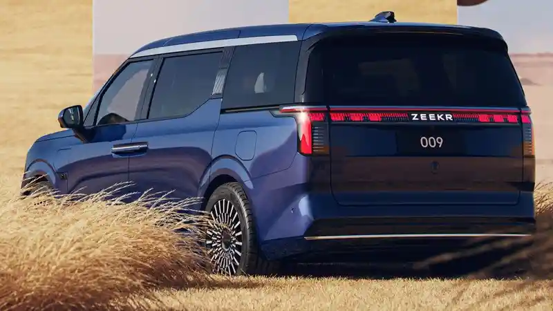 Foto - Inilah Zeekr, MPV Pemukul Alphard Yang Akan Dipamerkan Akhir Bulan Ini