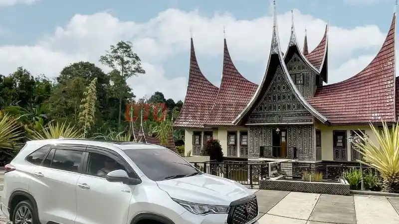 Foto - Ini Kata Suzuki, Honda dan Toyota Terhadap Pajak 3% Untuk Mobil Hybrid