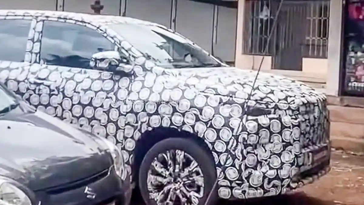 Foto - Toyota Innova Zenix Segera Dapatkan Facelift