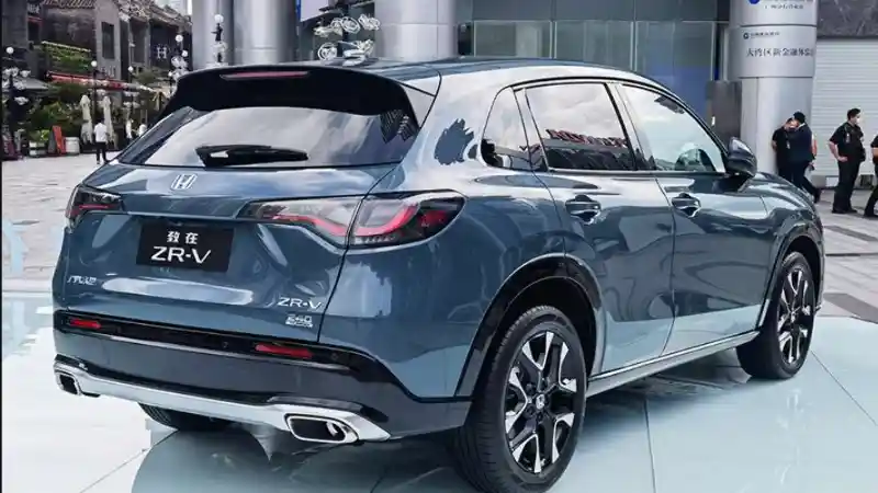 Foto - Honda ZR-V, Sebuah Civic Crossover?