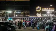  - Car Meet Up Night Session 2 Sukses Digelar, 400-an Mobil Meriahkan Acara