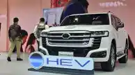  - Sejarah Berulang, Mesin Bensin Kembali Jadi Opsi di Land Cruiser