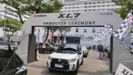  - Versi Penyegaran Ketiga Suzuki XL7 Diserahkan ke Konsumen. 16 Hari Raih SPK 1.300 Unit