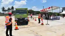  Hino Gelar Safety Driving Competition di Kota Makassar