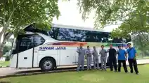  Bus Hino Kuasai 74 Persen Pangsa Pasar Bus Besar Tanah Air