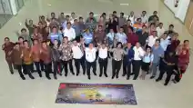  Cegah Pelanggaran Kelebihan Muatan dan Dimensi Truk Lewat Seminar Bersama Hino dan Kemenhub