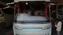  Seperti Ini Karoseri Peniru Bodi Bus Laksana Di Bangladesh