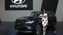  Hyundai Santa Fe Jadi Mobil Favorit di GIIAS 2018