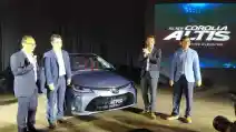  GALERI: All New Toyota Corolla Altis Hybrid 