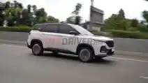  Banyak Yang Belum Tahu, Ini Perbedaan Merawat Mobil Hybrid dengan Mobil Konvensional