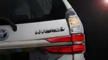  Produk Hybrid Lokal Toyota Hadir Di 2022