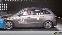  VIDEO: Crash Test Mercedes-Benz B-Class (ANCAP)